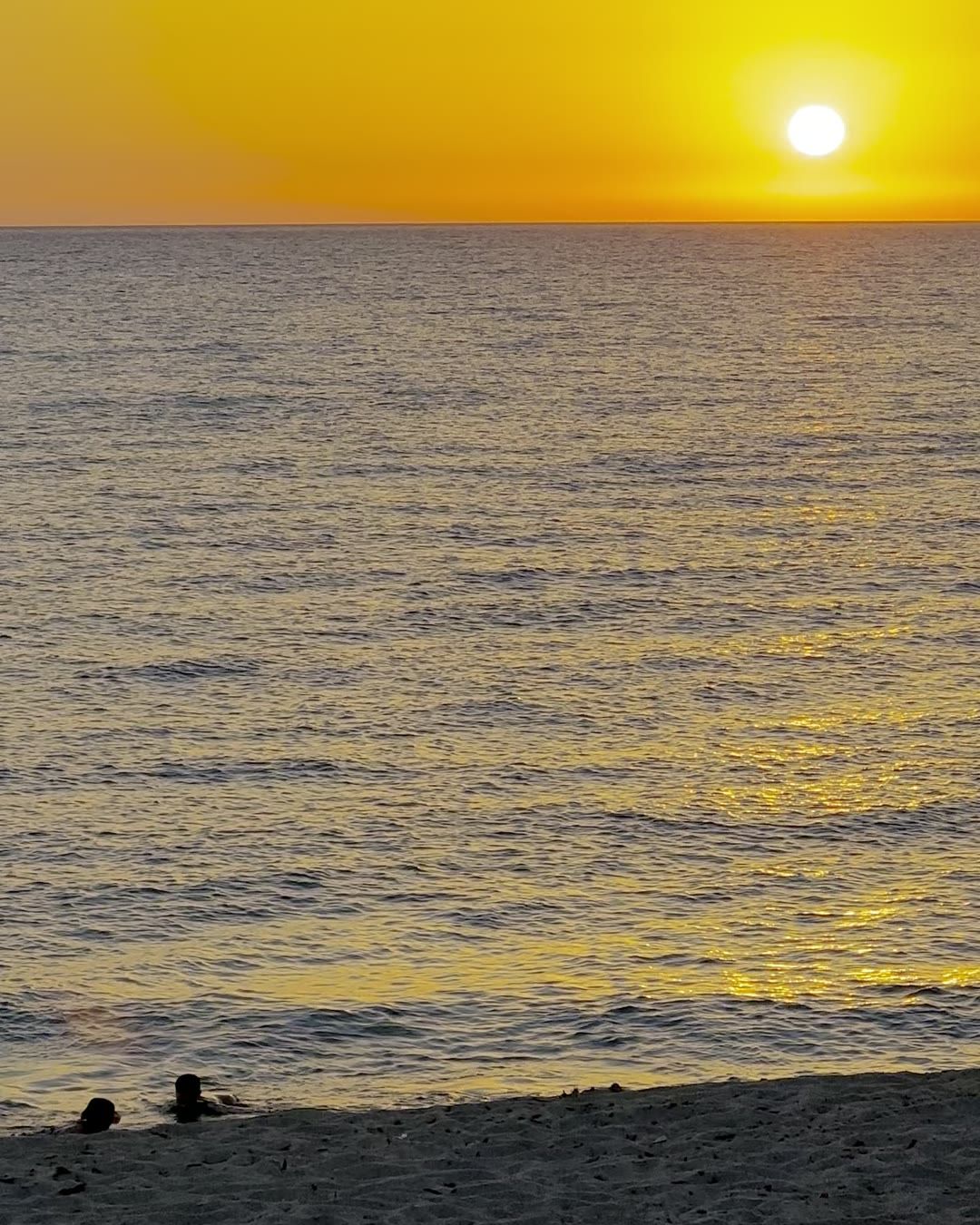 Aperitivo al tramonto sul golfo