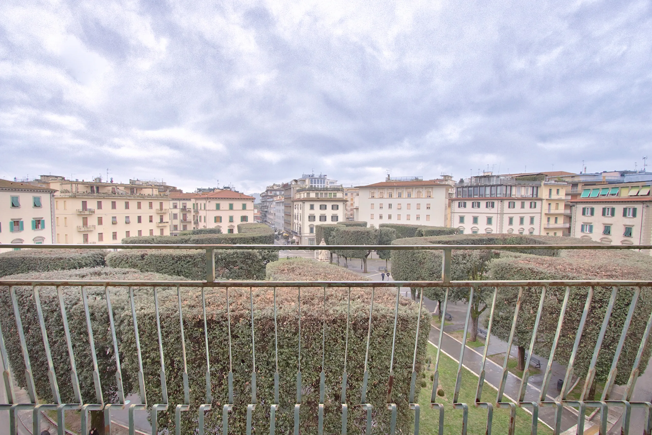 Guido Monaco 1A, 9